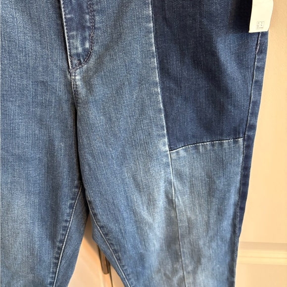 Martha Stewart Classic Blue Jeans - Picture 3 of 6